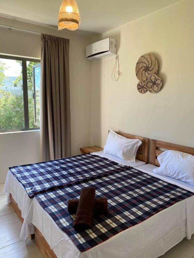 Westwood Apartments Flic-en-Flacq Dış mekan fotoğraf